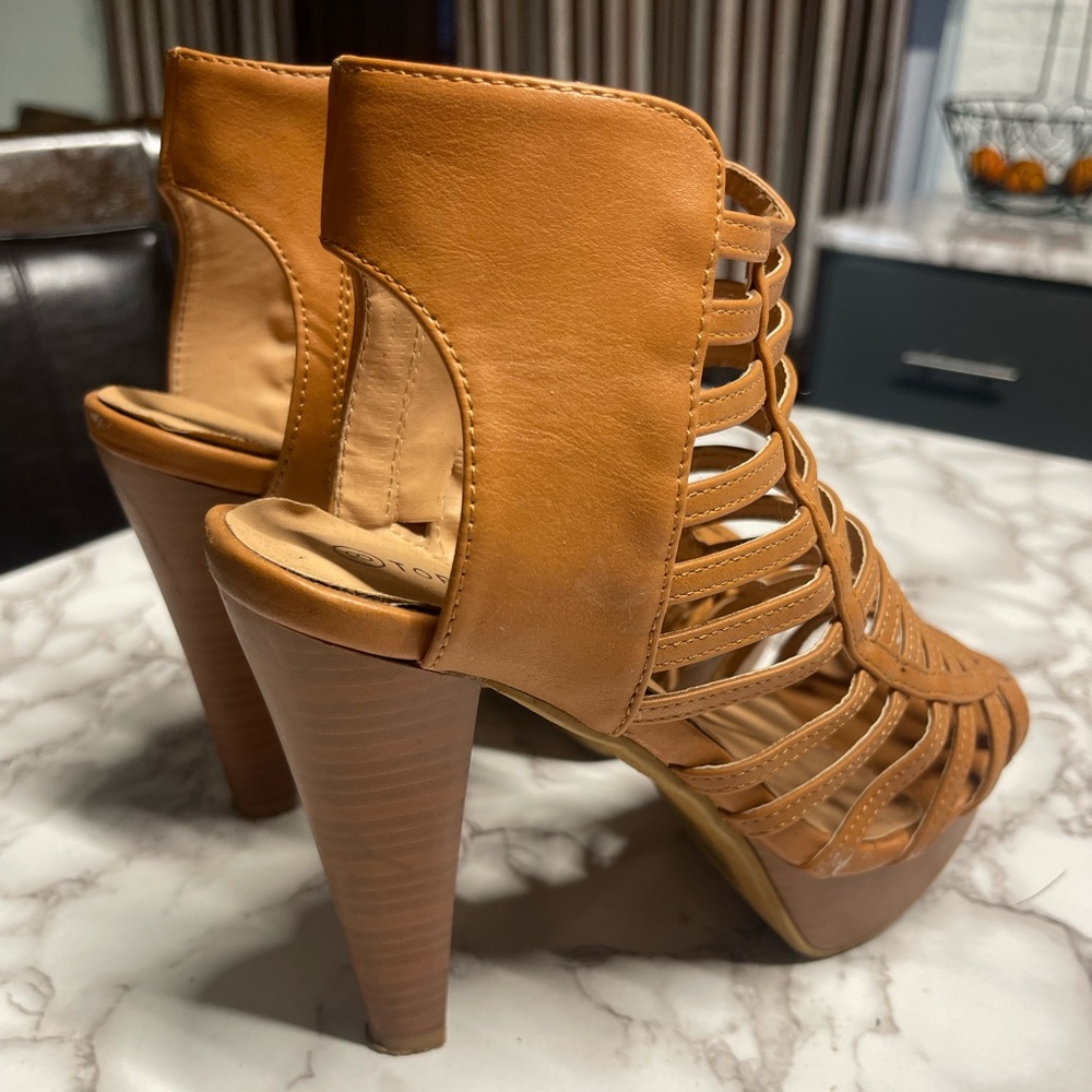 Brand: Top Moda